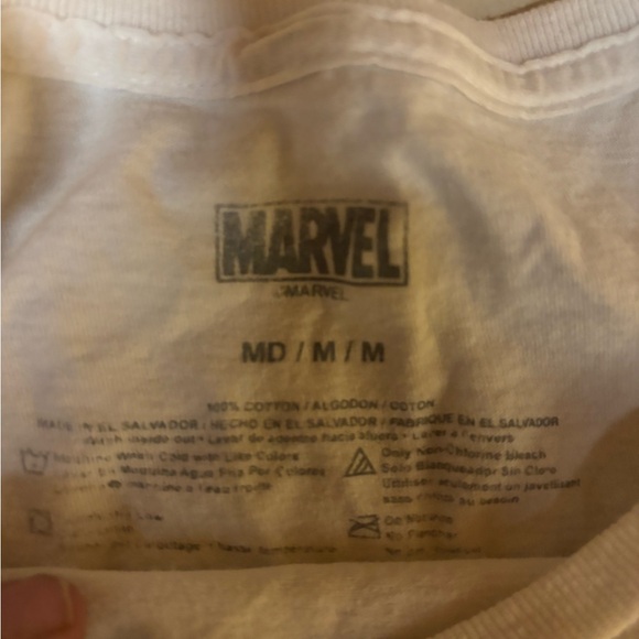 Marvel Spiderman tee M - Picture 3 of 3